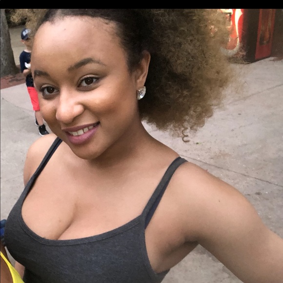 Meet your Posher, Myah - Picture 3 of 3